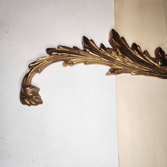 Heavy Solid Brass Pediment Center Cabinet Mount Brass Ornate Topper Ormolu Set 2 - Picture 5 of 11